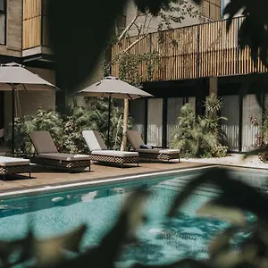 Mudra Hotel