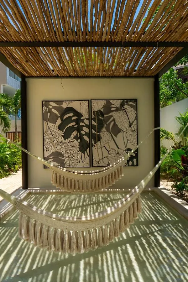 Private Pool And Rooftop For 3 Tulum